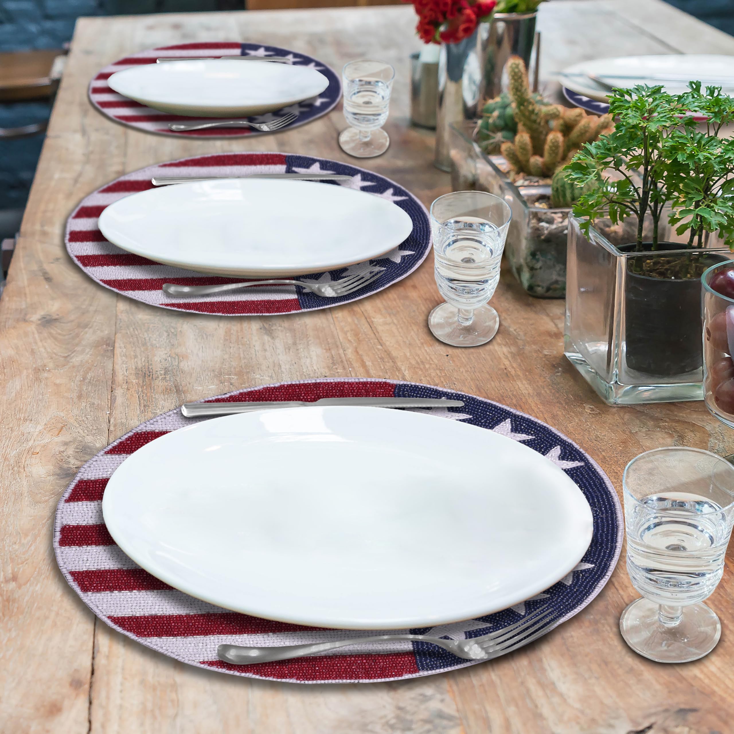 USA Patriotic Flag Round Beaded Placemats