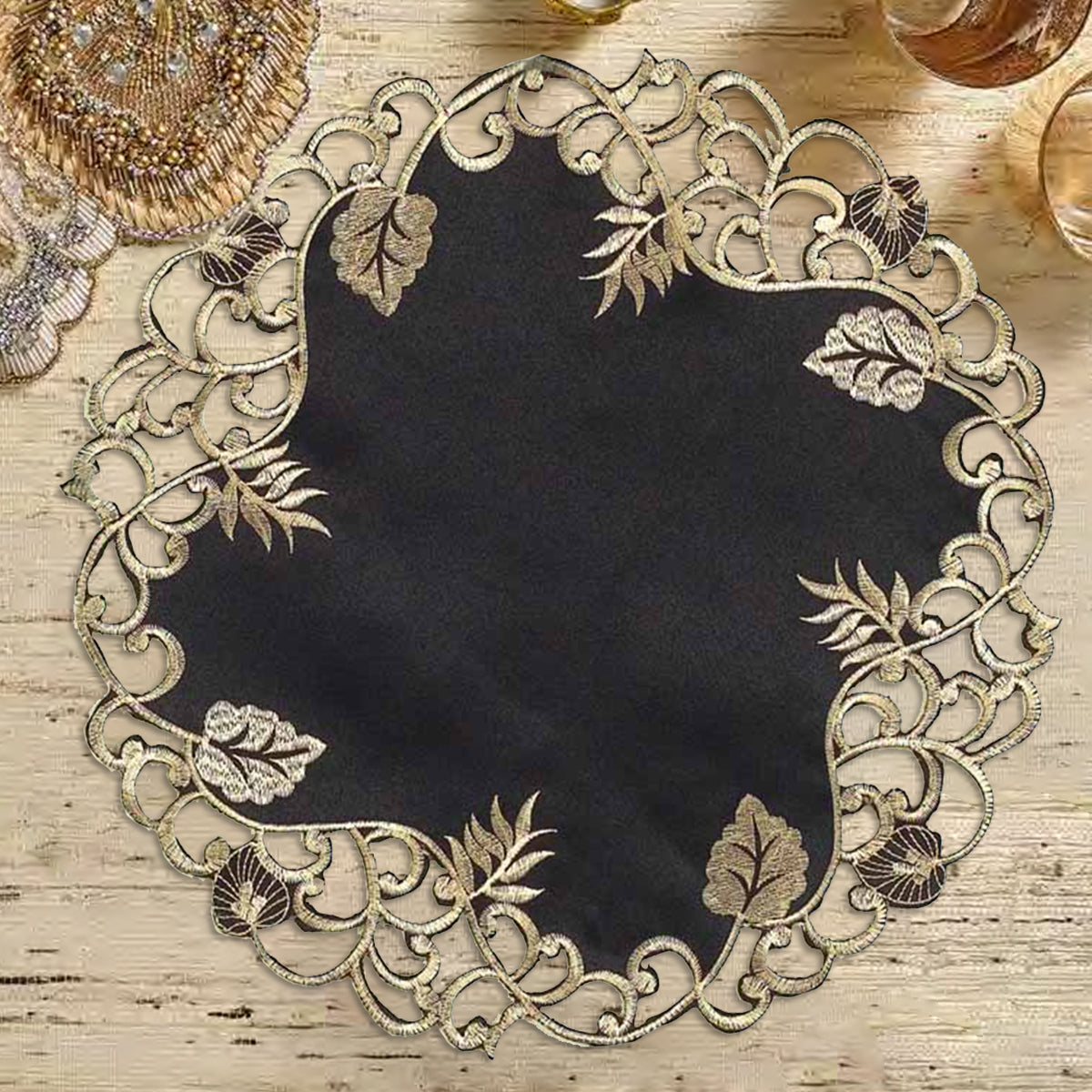 Midnight Gold – Black Gold Table Doilies, Tarantino Collection Decorative Table Linen 15 inch
