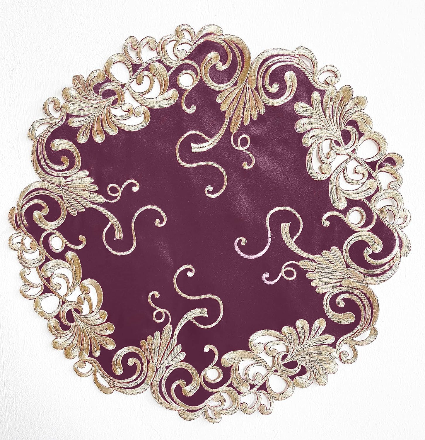 Opulent Weave – Premium Decorative Table Doilies, Elegant Table Decor for Dining and Events 15 inch