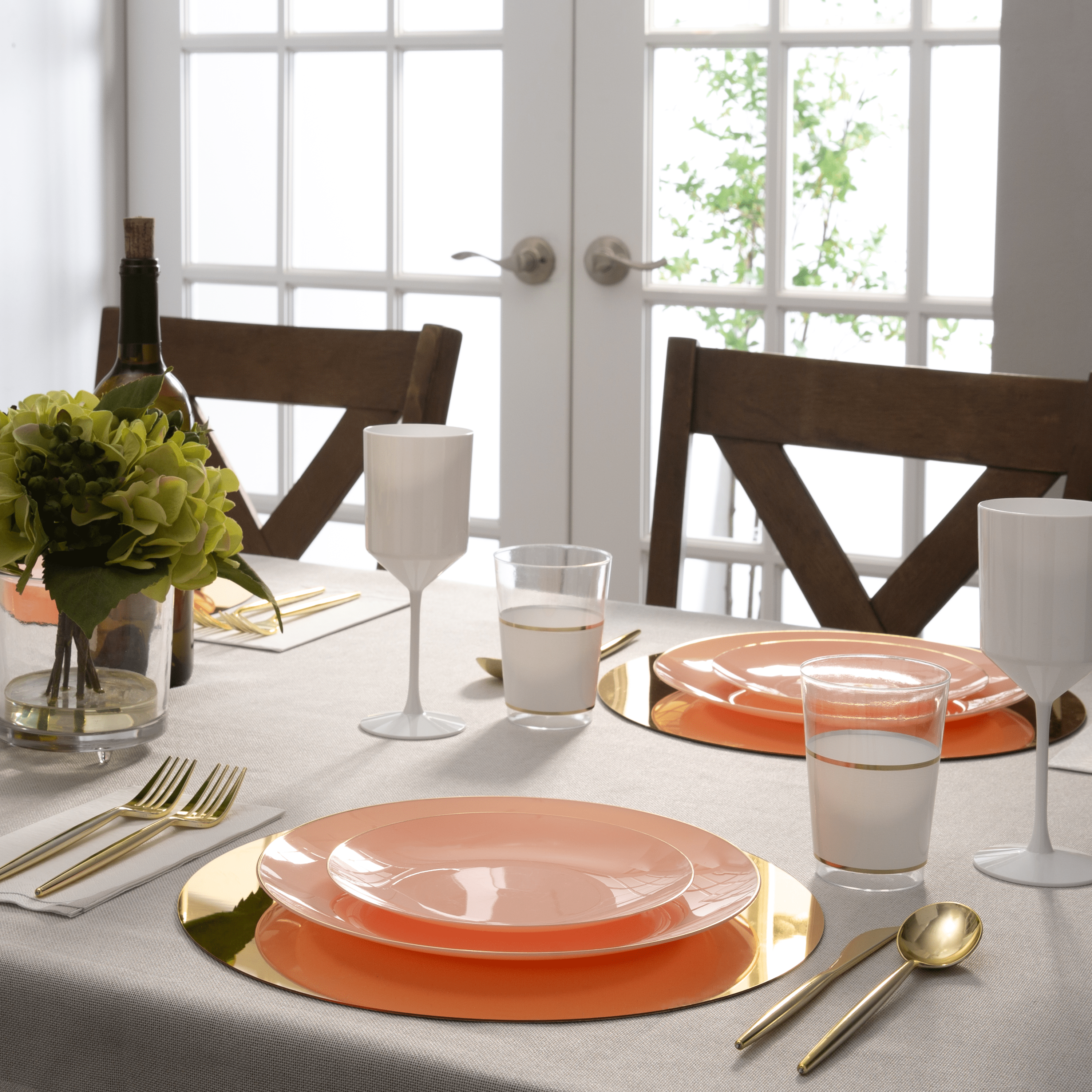Round Coral and Gold Plastic Plates | 10 Pack