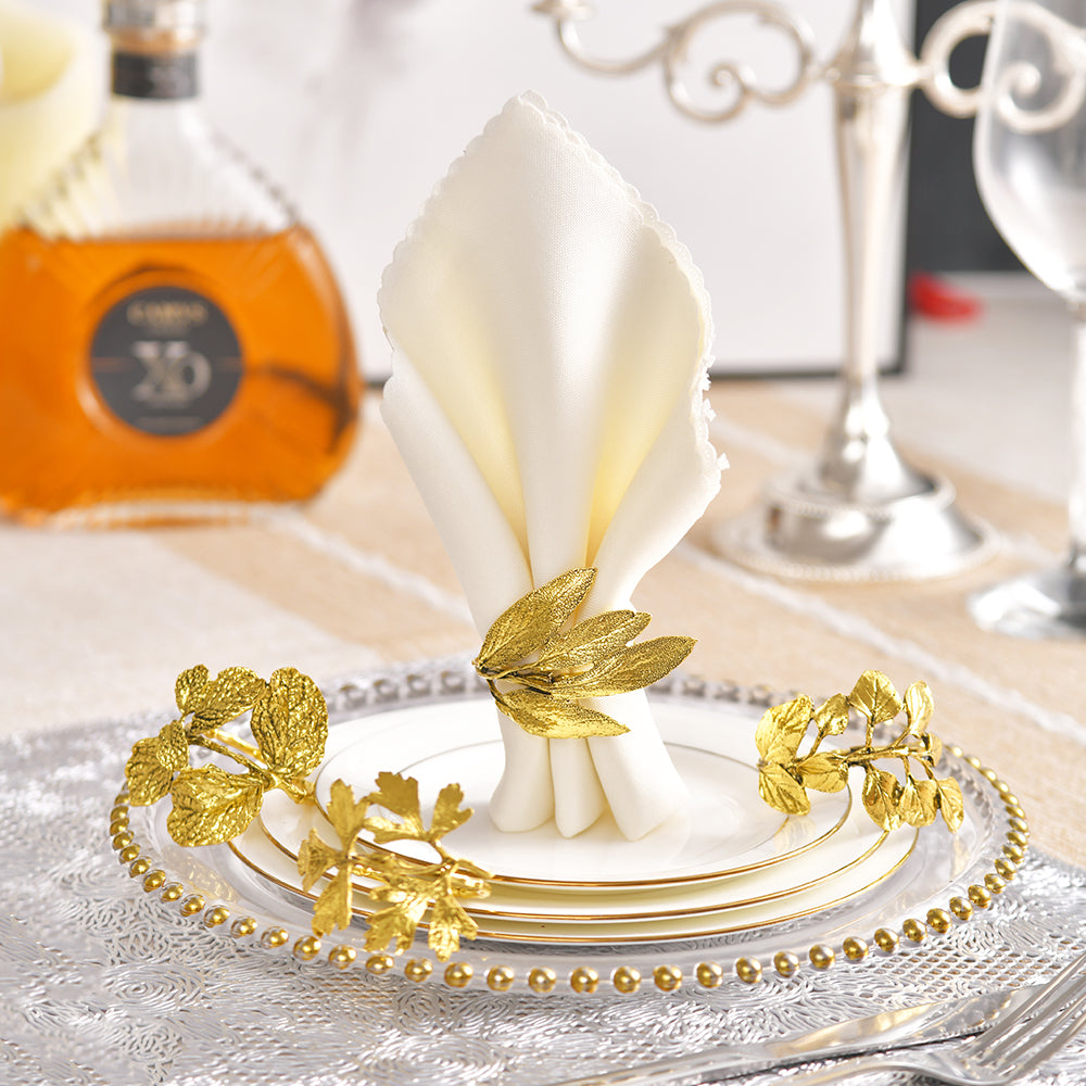 Golden Harmony – Napkin Rings in Gold Leaf Design, Elegant Decorative Dining Table Décor